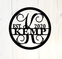 Load image into Gallery viewer, Personalized Circle Vine Family Name & Initial Metal Sign - Metal Monogram Sign - Housewarming Gift - Wedding Gift - Door Hanger