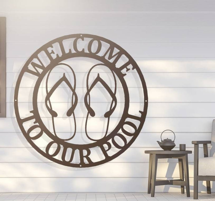 Metal flip flop sign, family name sign, wall hanging, door hanger, Metal Name Sign, free shipping, wall decor, family name sign